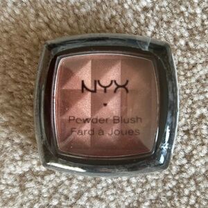 NWT NYX Powder Blush in “Terra Cotta” 4g